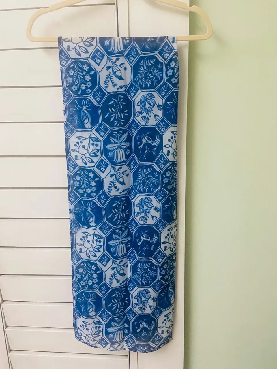 Lenço alongado estampado 1,5mx35cm