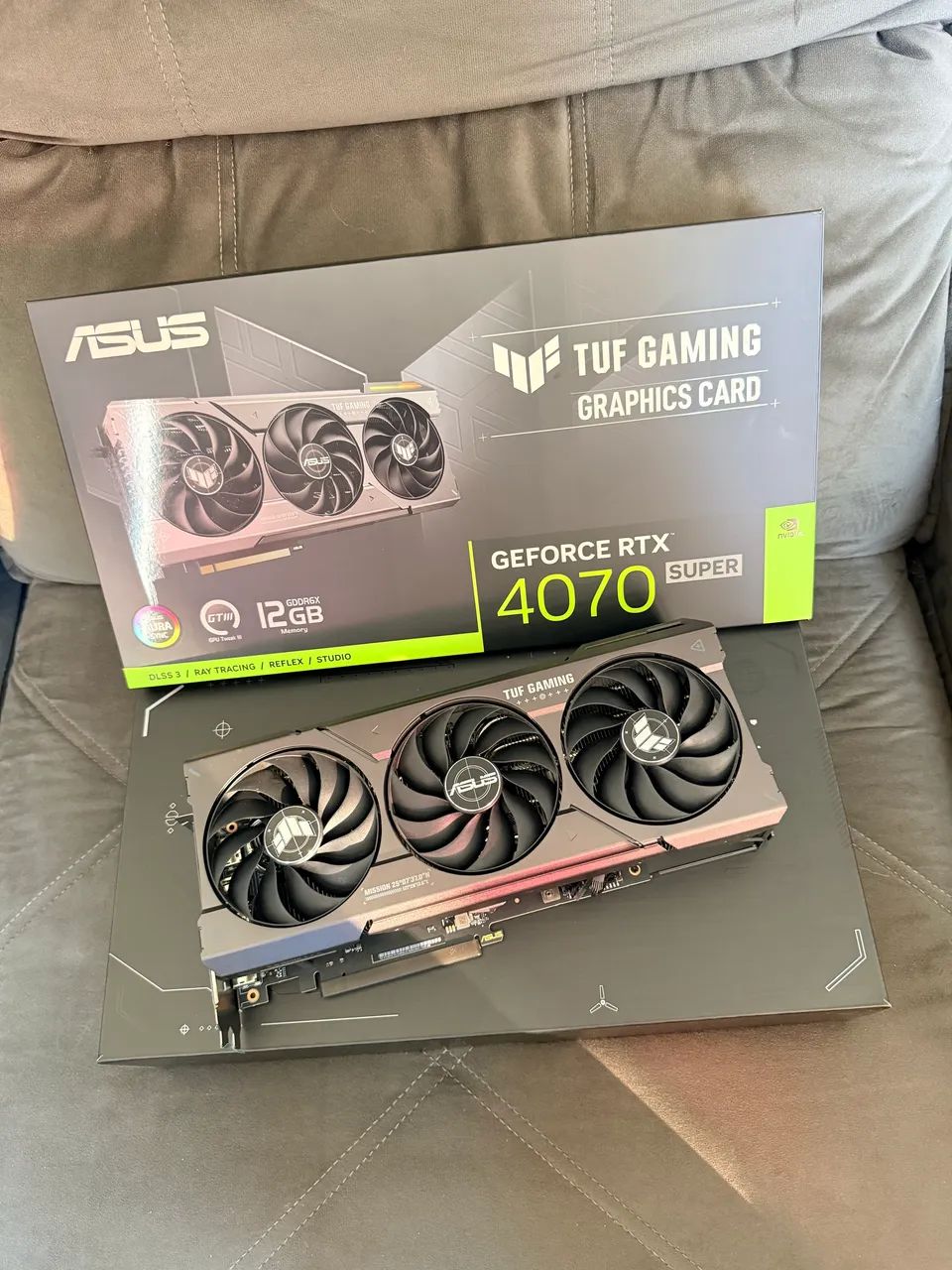 RTX 4070 SUPER ASUS TUF 12GB IMPECÁVEL 