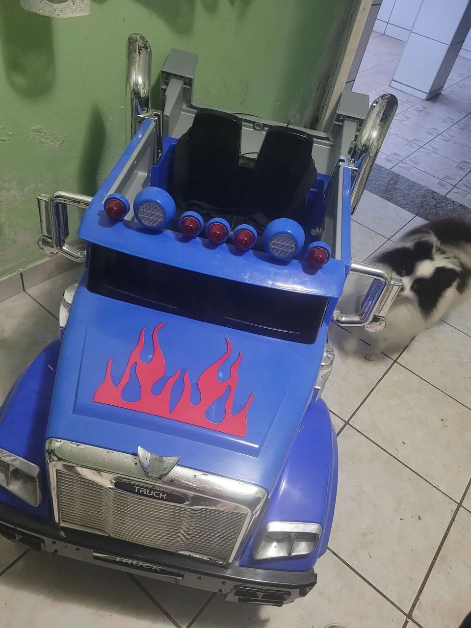 Vendo carro elétrico 