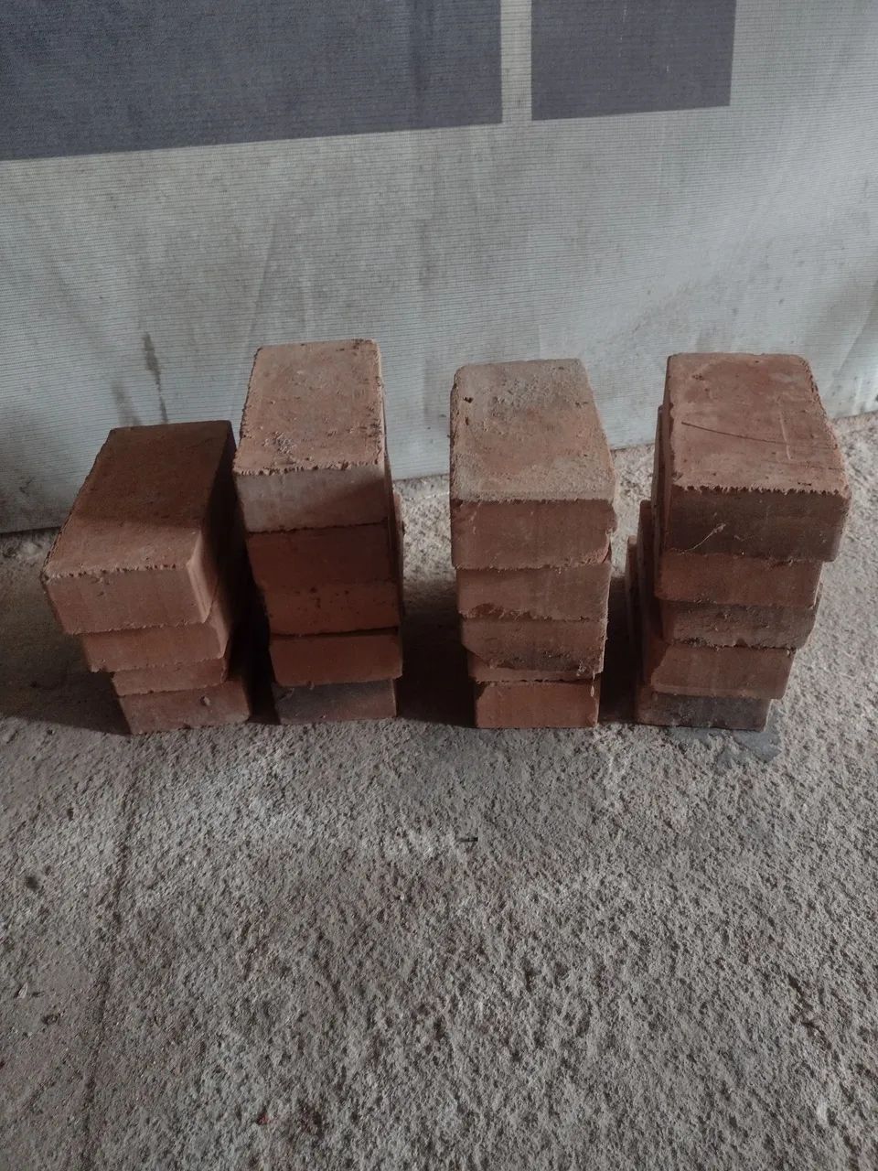 Tijolo + piso laminado 