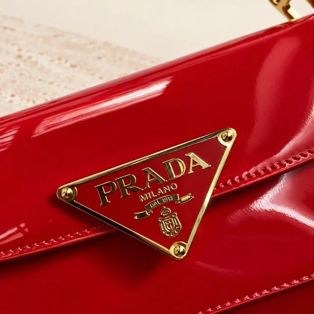 Bolsa Prada Cleo de ombro vermelha - Foto 2