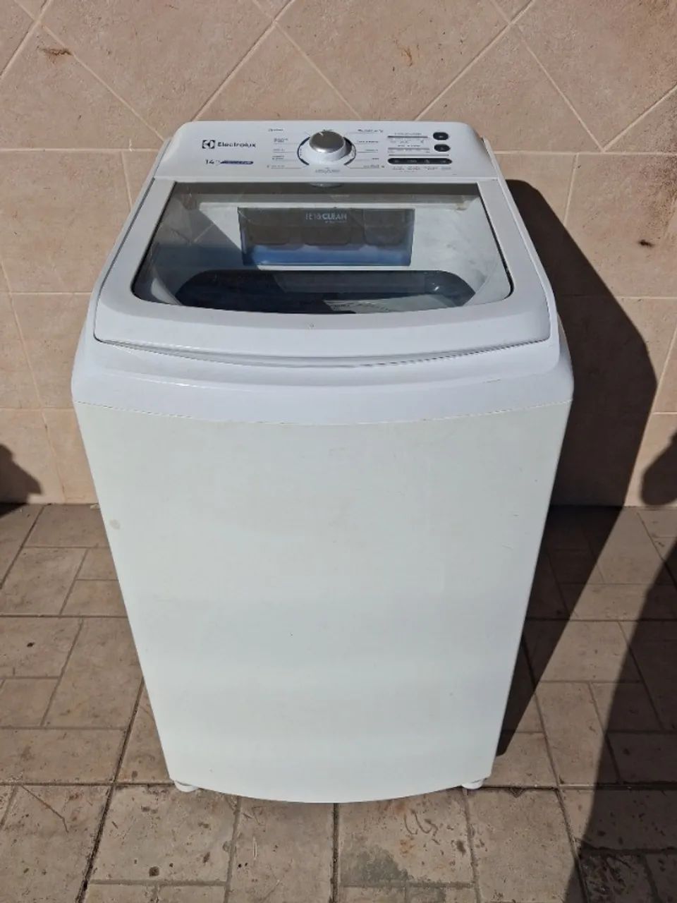 Vendo máquina 15KG semi nova - Foto 3