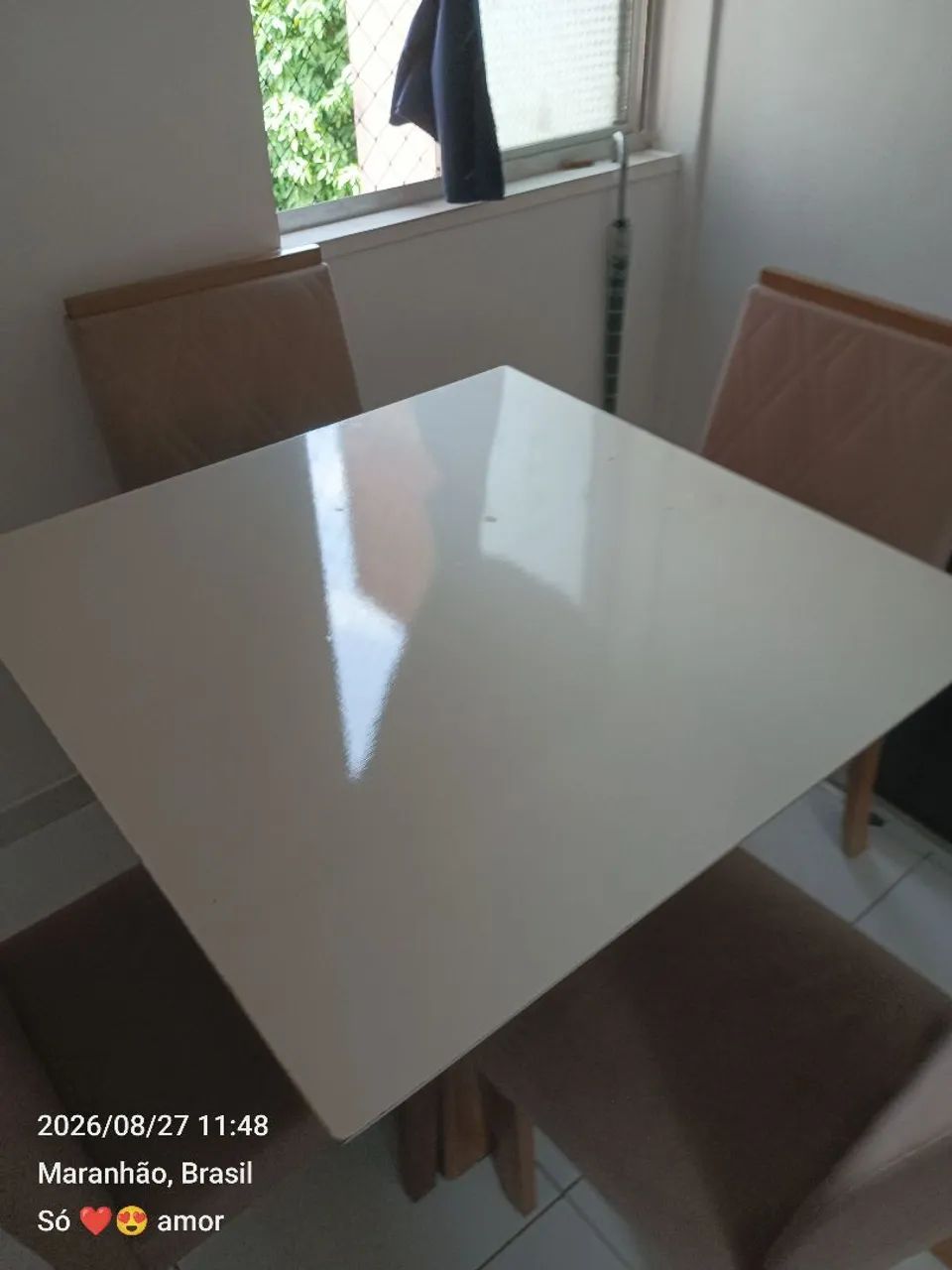 Conjunto de mesa de jantar com 4 cadeiras - Foto 3