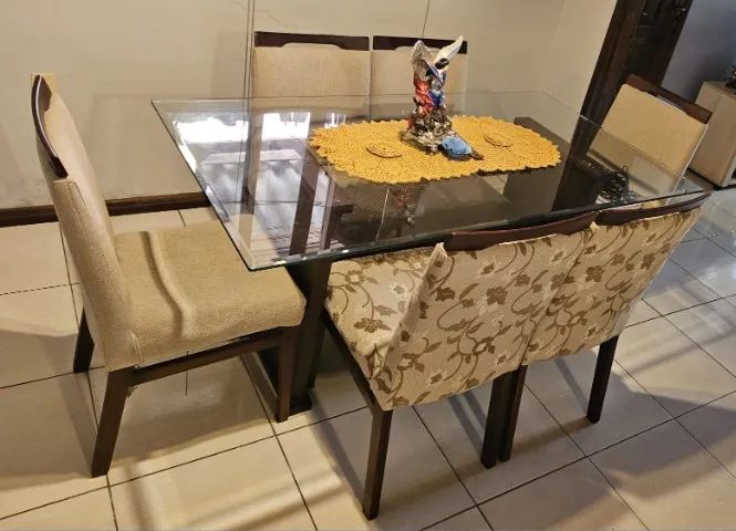 Mesa de Jantar quadrada