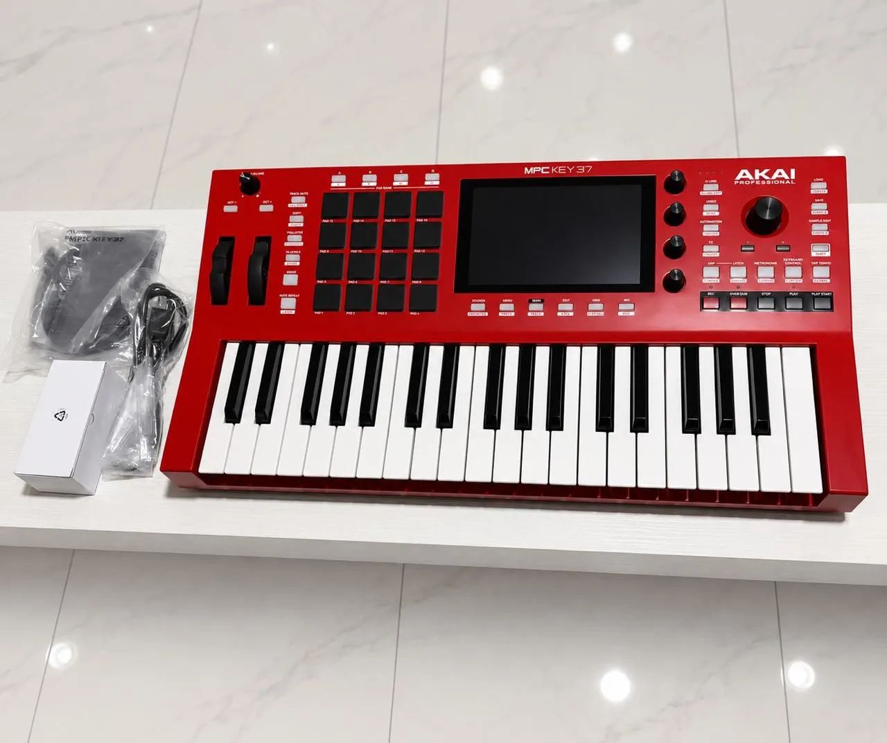 Teclado Workstation Akai MPC Key 37 zero - Foto 5