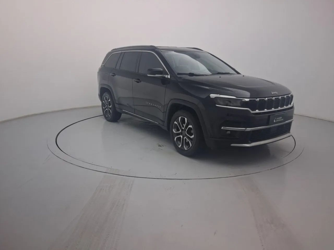 Jeep Commander Limited T270 1.3 TB Flex Aut., foto 7 de 18
