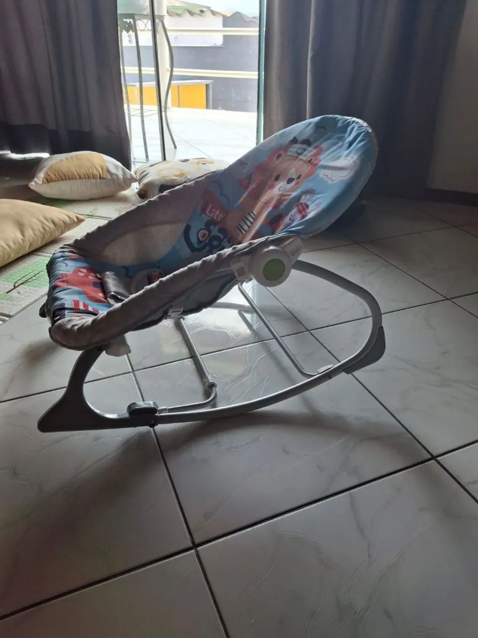 Cadeira de balanço infantil  - Foto 2