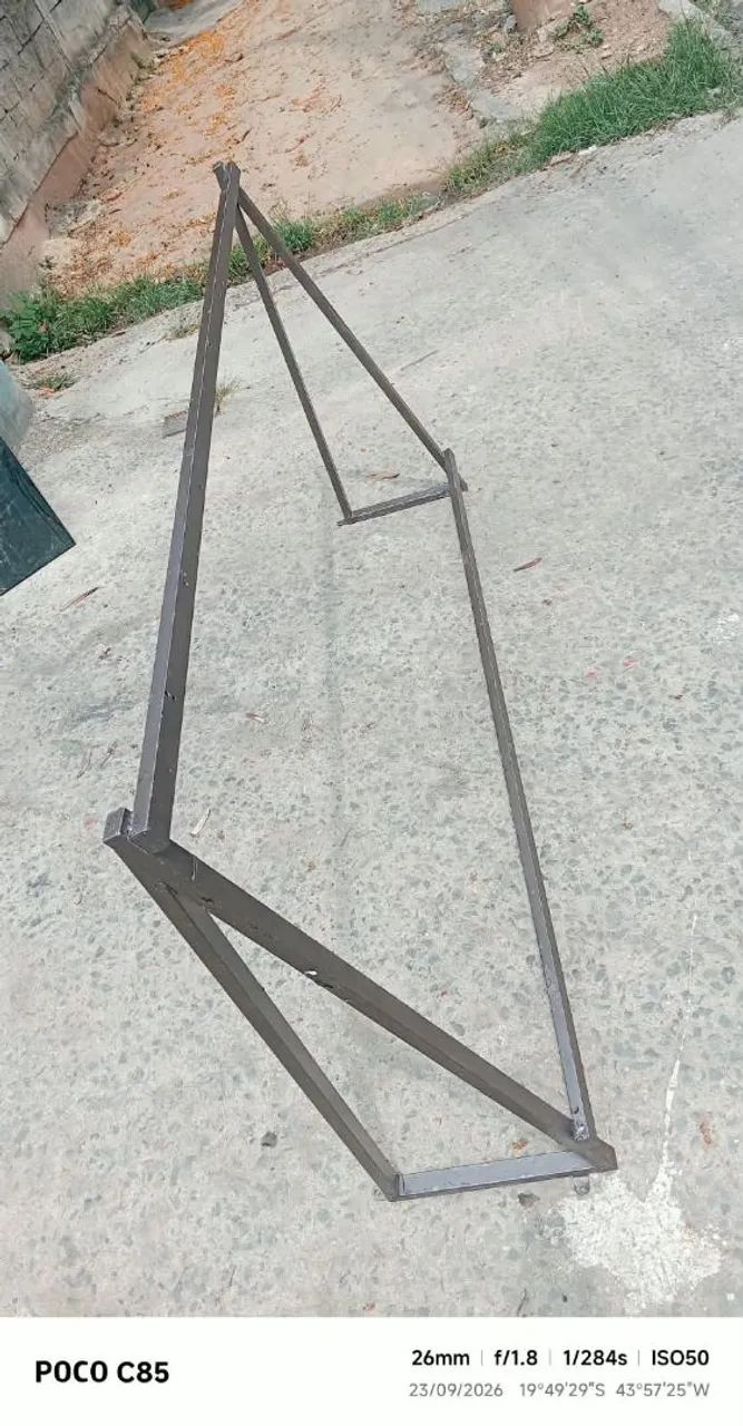 Estrutura para toldo um e meio por um