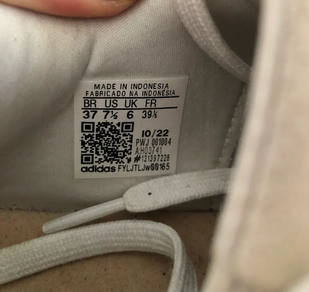 Tênis Adidas Branco com Dourado Original  - Foto 4