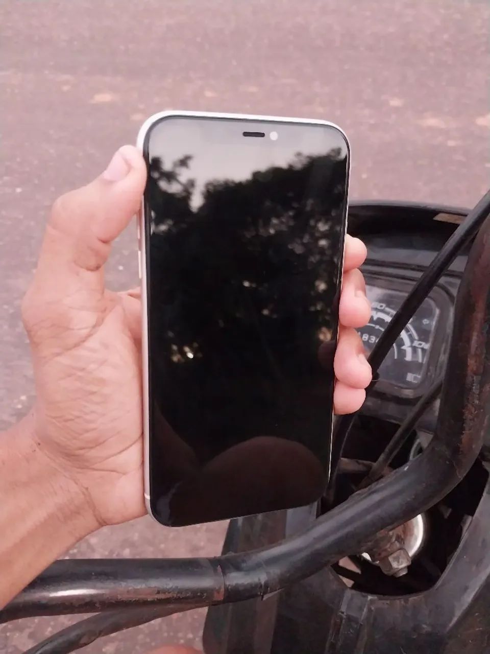 IPHONE 11 - Foto 5