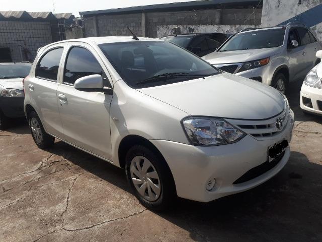 Etios Hatch 2014 1.3 X - Ipva pago, Único dono, Completo, Super conservado