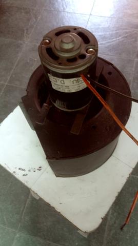 Motor Vent. ar cond. Volvo EDC vendo/troco - Foto 6