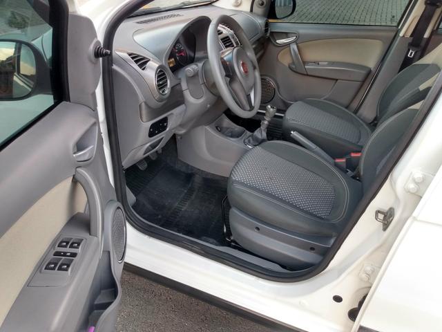 Grand Siena essence 1.6 16V completo - Foto 6