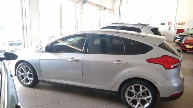 Focus 2.0 automatico 2016 - Foto 5