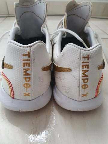nike tiempo futsal profissional