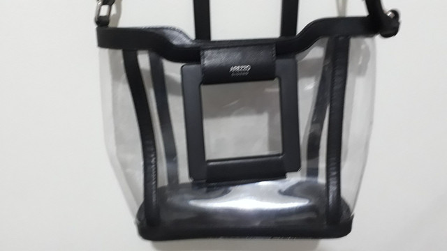Bolsa Arezzo cor modelo igual foto - Foto 3