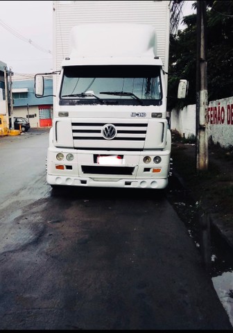 VW 18310 TITAN 2005