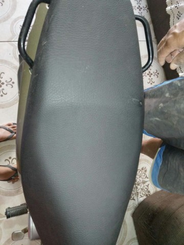 VENDO MOTO BIZ CENTO E VINTE E CINCO CILIDRADAS NOVICIMA