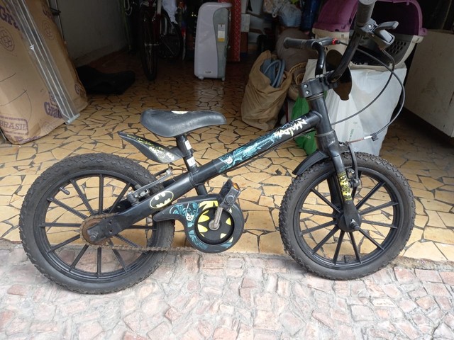 Bicicleta Infantil aro 14 - Batman - Foto 4