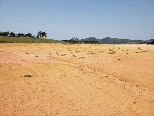 Compre parcelado os seus Terrenos industriais de 300m em Mangal- Vila Velha