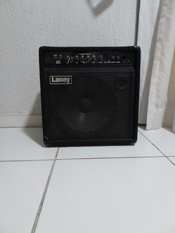 Baixo Cort B4 Bartolini + amplificador Laney RB3 - Foto 2