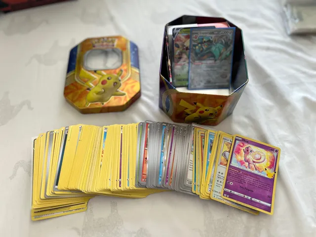 Carta pokemon pikachu  +33 anúncios na OLX Brasil