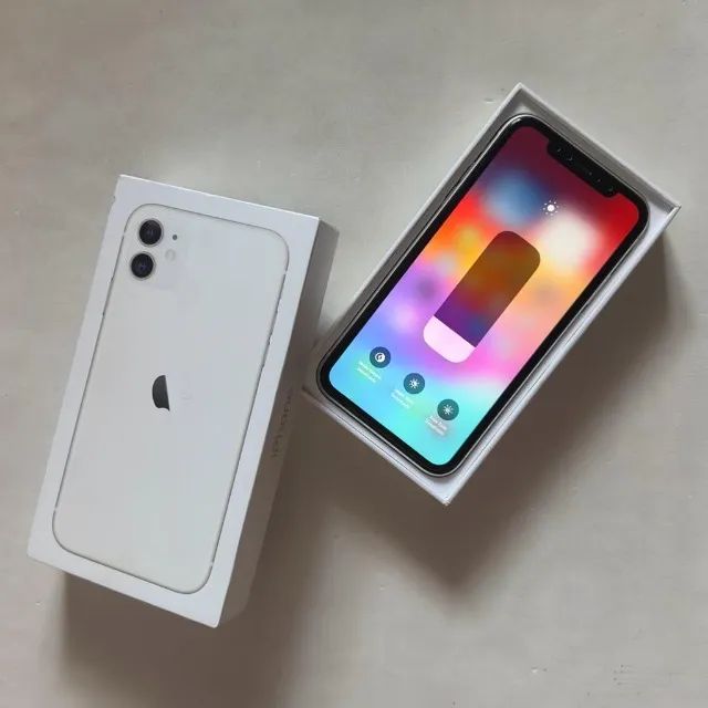 iPhone 11 64GB (Branco) - Foto 4