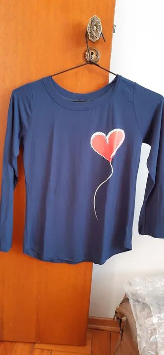 Blusas NOVAS, manga curta e manga comprida. 