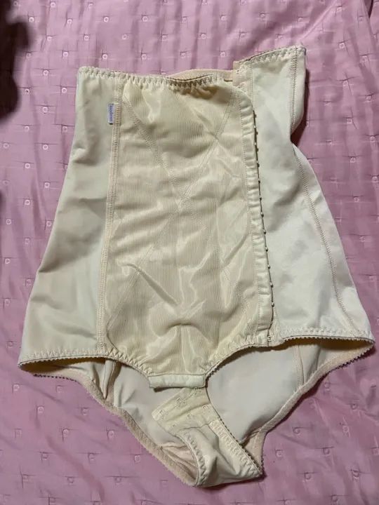 Calça modeladora da Moderna para mulheres TAM M 