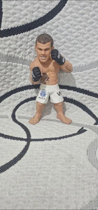 FIGURA AÇÃO VITOR BELFORT UFC ORIGINAL ITEM PARA COLECIONADOR 