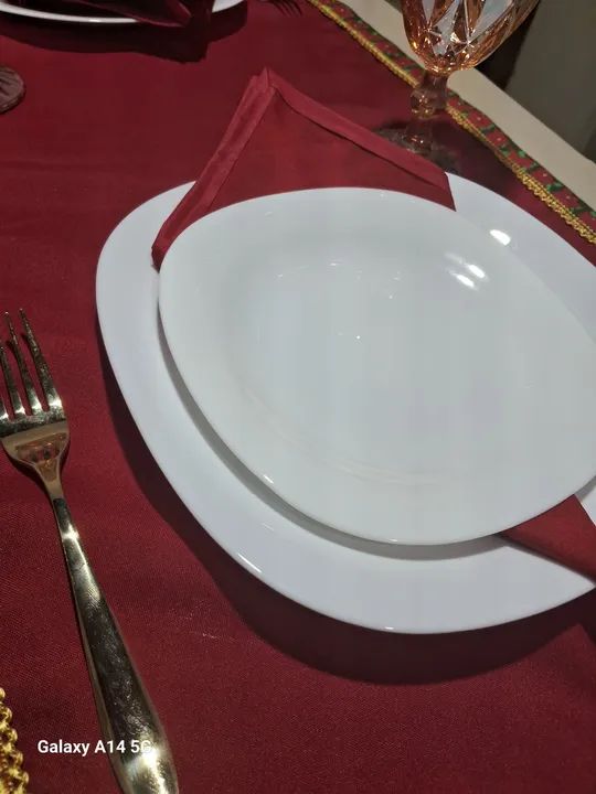 Lindos trilhos de mesa natalinos - Foto 5
