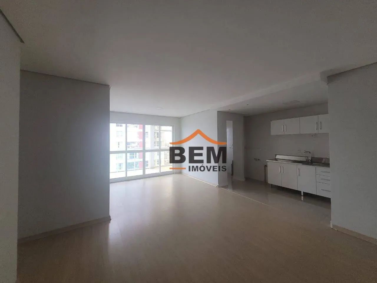 Apartamento com 3 dormitórios para alugar, 92 m² por R$ 4.300/mês - Vila Operária - Itajaí - Foto 3
