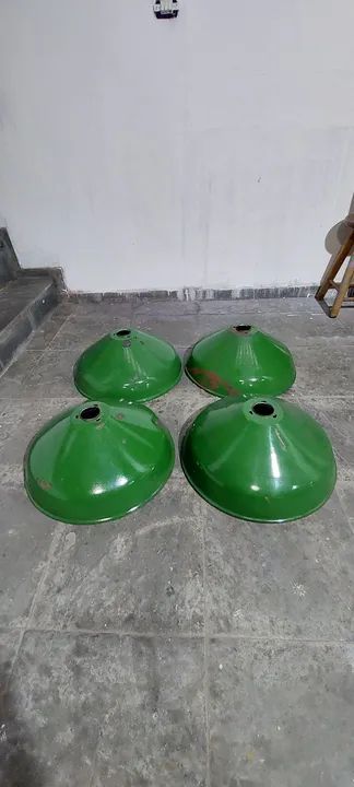 Luminária Grandes Cúpulas Industriais - Foto 2