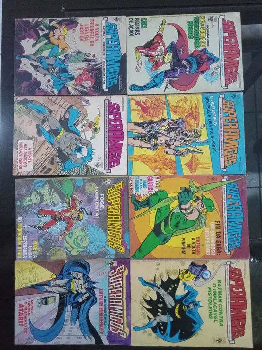 Oito hqs formatinho abril jovem Superamigos - Edições Clássicas raras de HQs