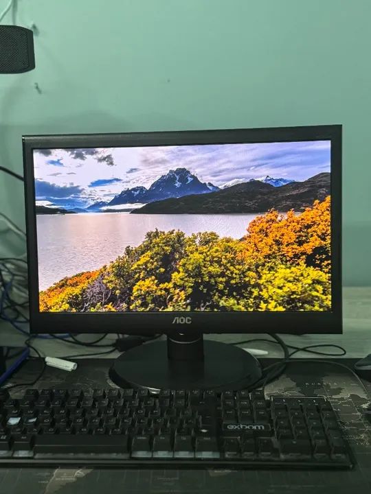 Monitor AOC Lcd 18,5 Polegadas E950sw  1366 x 768 - Foto 3
