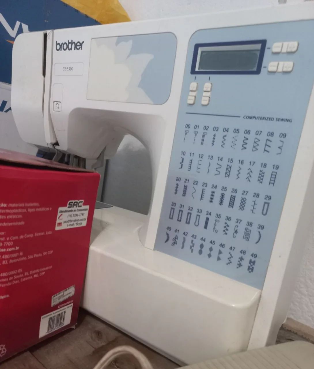 Maquina de costura  - Foto 2