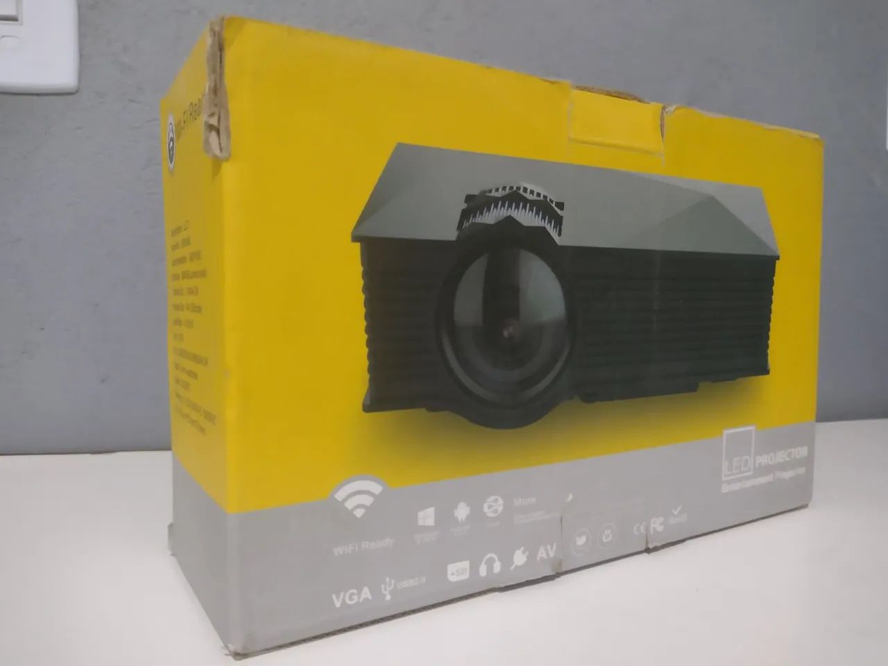 Projetor UNIC LED - Alta Qualidade - Foto 6