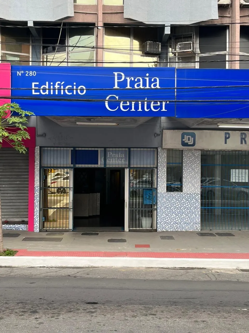 Aluguel de sala comercial pronta para trabalhar na Reta da Penha