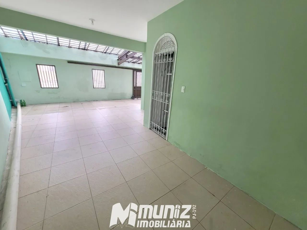 Casa Ampla Com 2 Pavimentos Disponível Para Aluguel No Bairro Ponto Novo - Foto 2