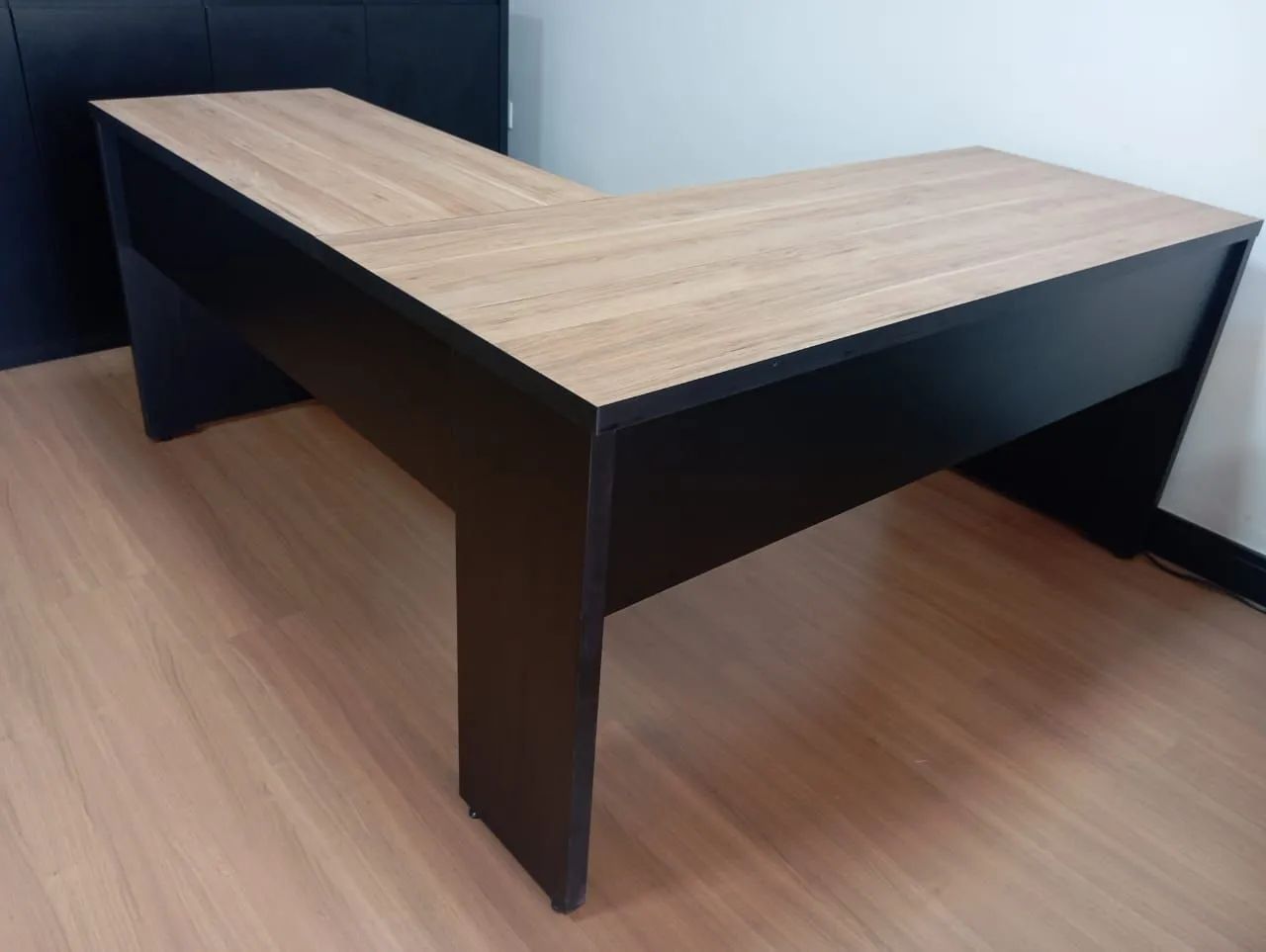 MESA EM L 1,40X1,40X0,60 NOVA***LEIA A DESCRIÇÃO*** - Foto 3