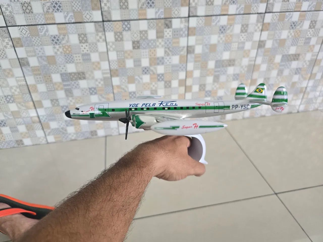 Maquete Lockheed Constellation - Voe Pela Real - Foto 5