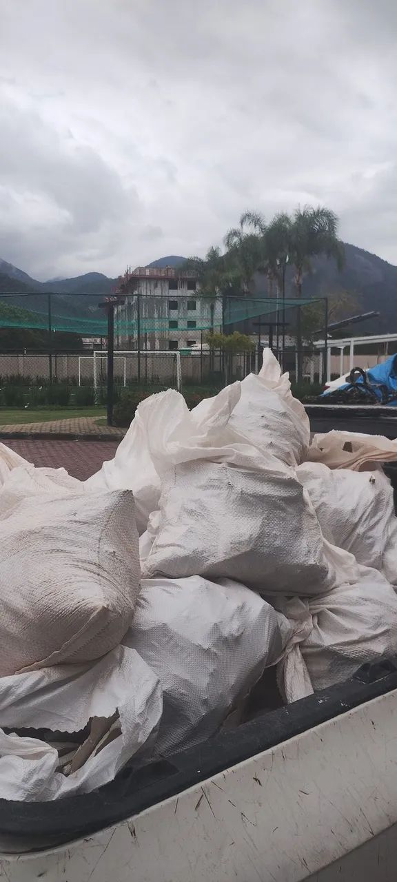 Retiro entulho ensacado  - Foto 3