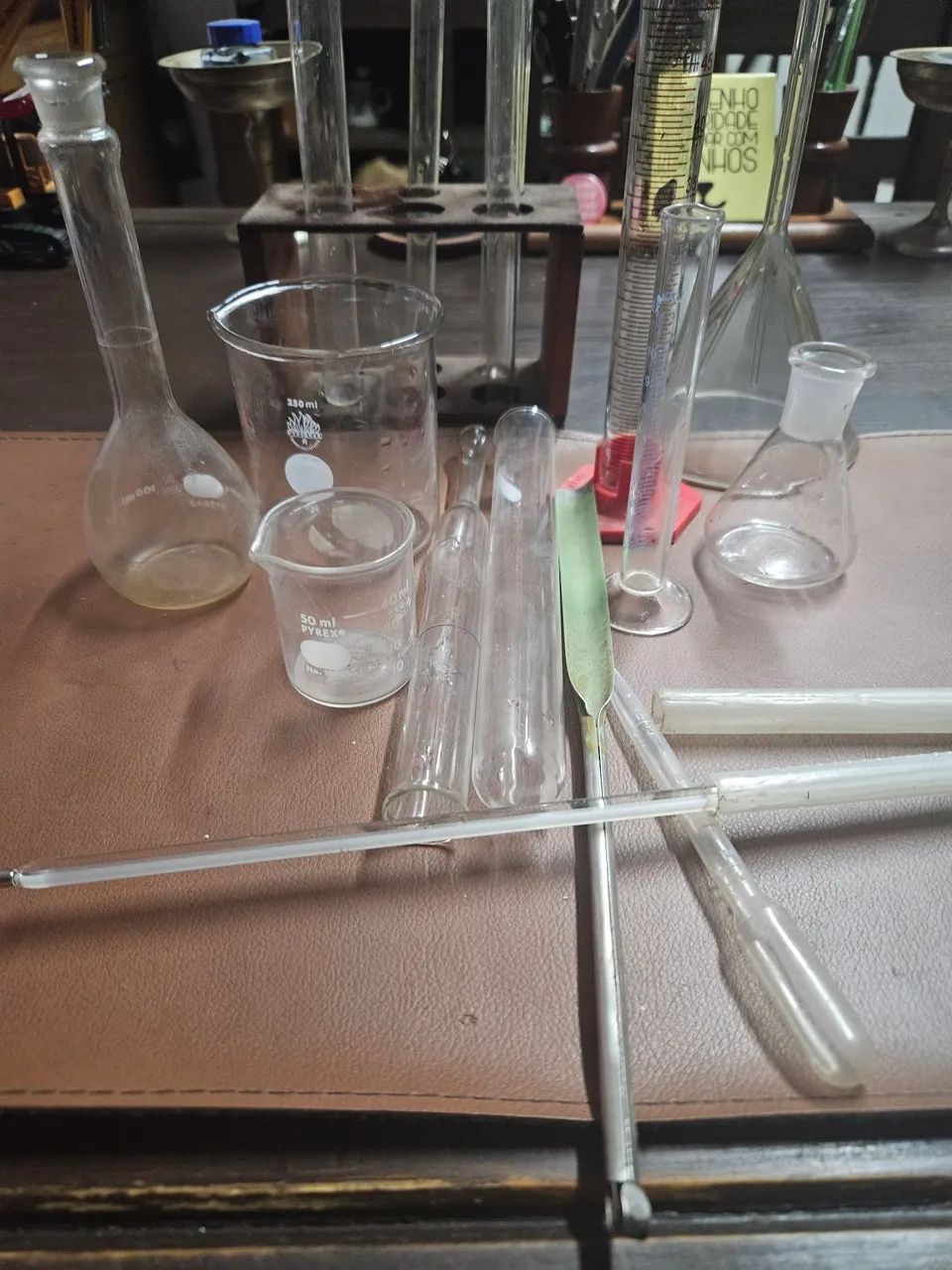 Instrumentos para estudo química ?  - Foto 2