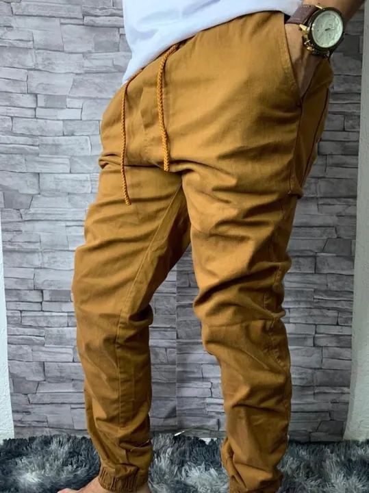 Calça jogger diversas cores disponíveis pra vcs masculina - Foto 2