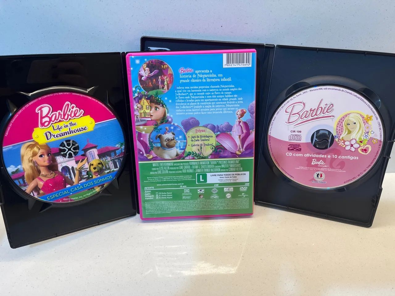DVDs Barbie: Dreamhouse e A Pequena Polegar e CD com atividades e cantigas - Foto 2