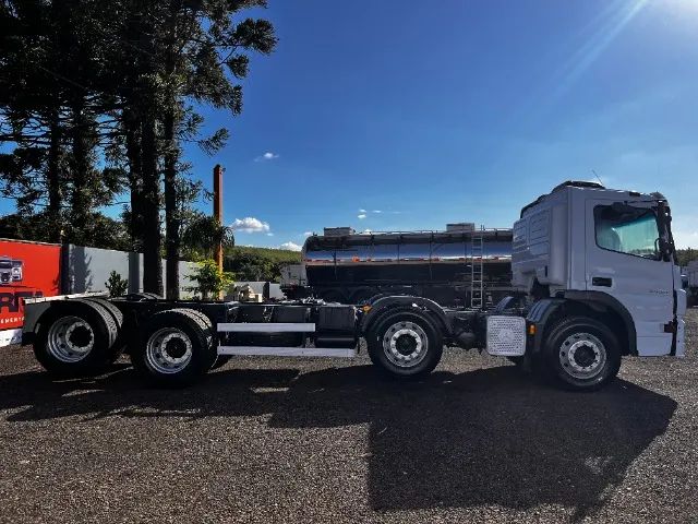 MB Mercedes-Benz Atego 2430 8X2 2016 Automático Completo Bitruck No Chassi Revisado - Foto 3