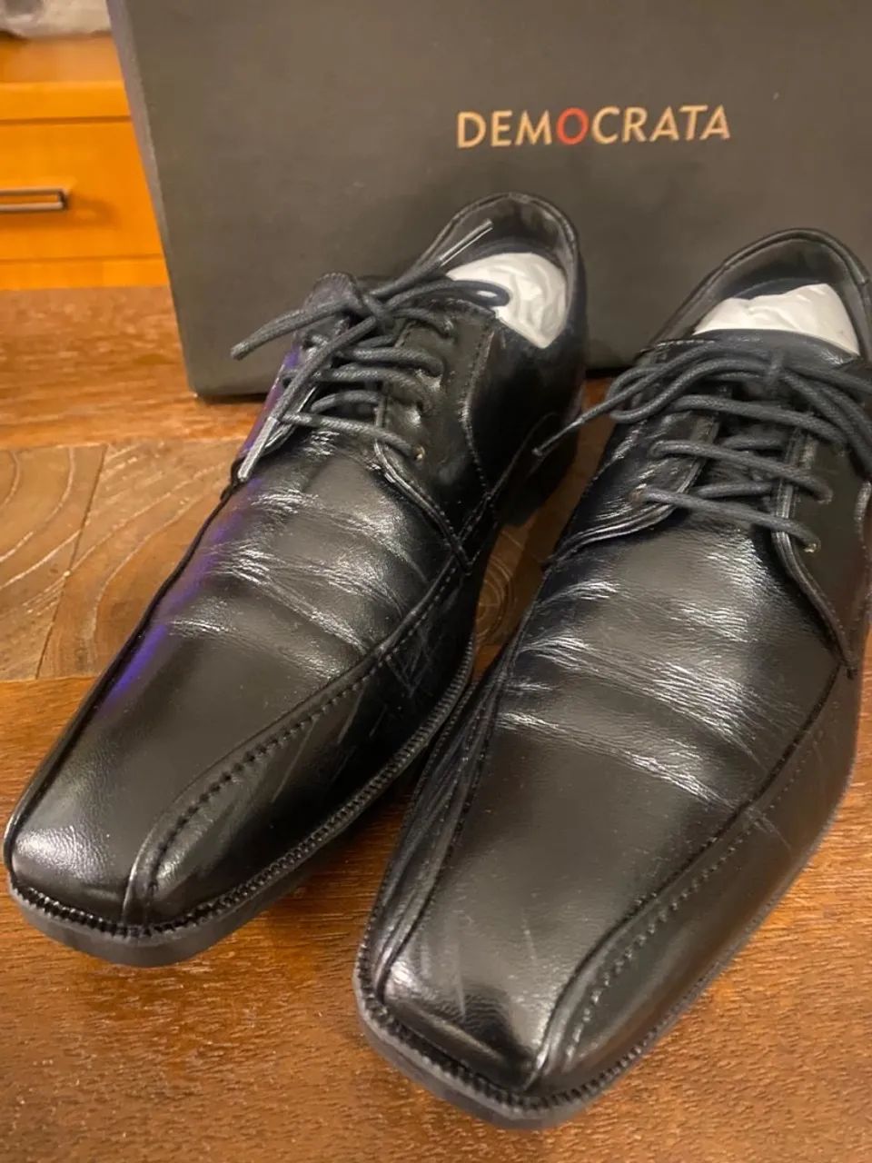 Sapato social da marca democrata em couro preto tamanho 37 - Foto 3