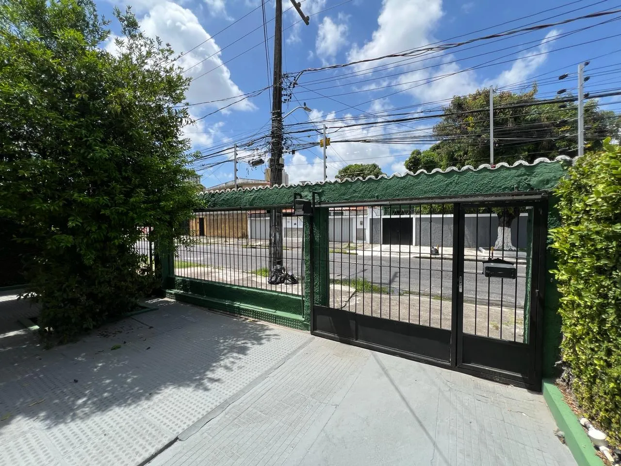 Casa para venda com 288 metros quadrados com 4 quartos em Campo Grande - Recife - PE