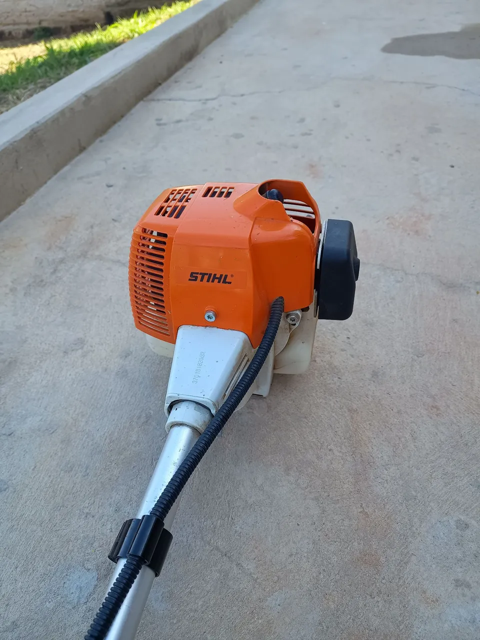 Roçadeira Stihl a Gasolina muito conservada