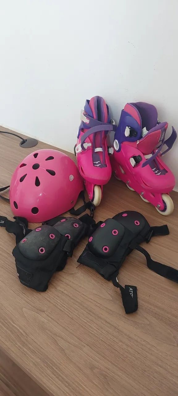Kit Completo Patins + Capacete + Cotoveleira